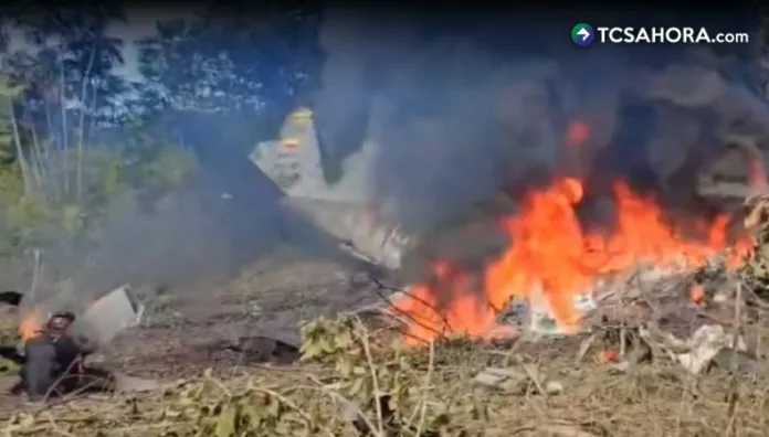 Según información preliminar, más de 100 soldados viajaban en el avión militar siniestrado esta mañana en Putumayo, Colombia.