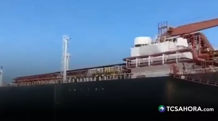Dos buques petroleros de la India lograron cruzar el Estrecho de Ormuz, pese a los bloqueos impuestos por Irán.