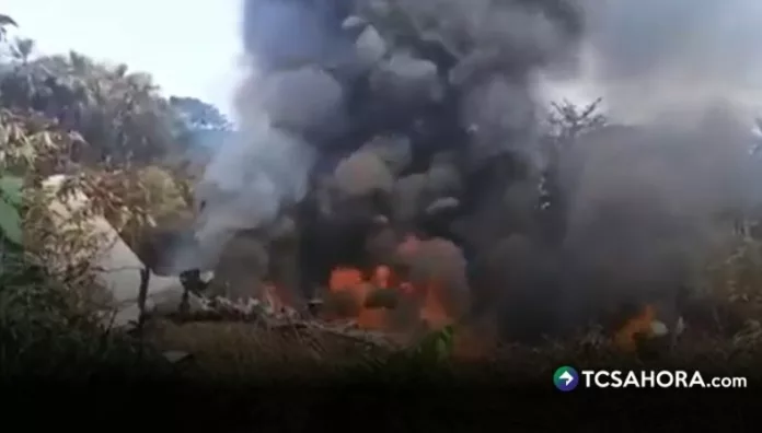 Al menos 44 personas fallecieron luego de que un avión Hércules de la Fuerza Aeroespacial Colombiana se precipitara en Putumayo.