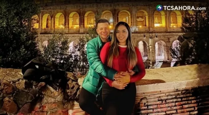 Carlos Iraheta y su esposa Katia Flores Iraheta anunciaron, a través de redes sociales, que esperan la llegada de su primer bebé.