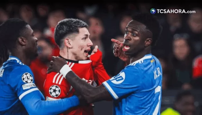 El jugador del Benfica habló por primera vez sobre el incidente que desató acusaciones de racismo en la Champions League.