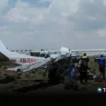 Avioneta cae tras despegar en Puebla y deja cuatro muertos