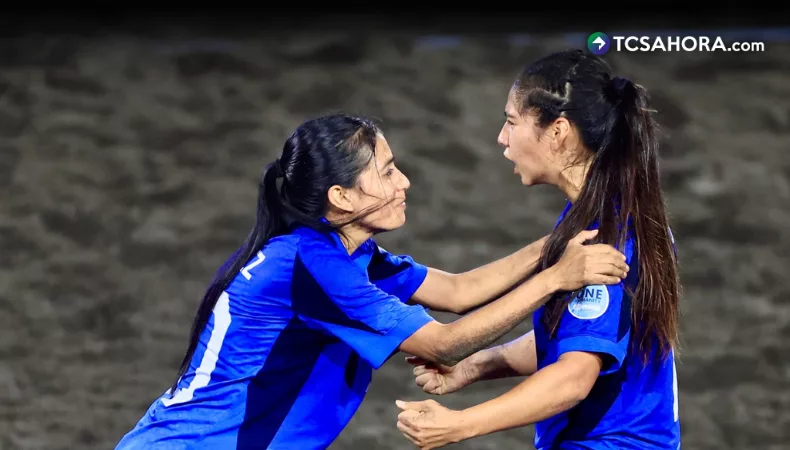 Selecta femenina bicampeona de la Beach Soccer Cup 2026