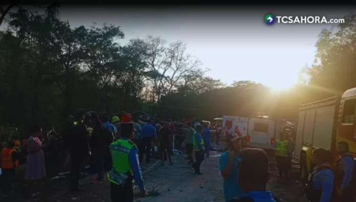 Las autoridades descartan contaminación en el río Chamelecón, mientras continúan las restricciones y medidas de seguridad en Santa Bárbara tras el accidente con material tóxico