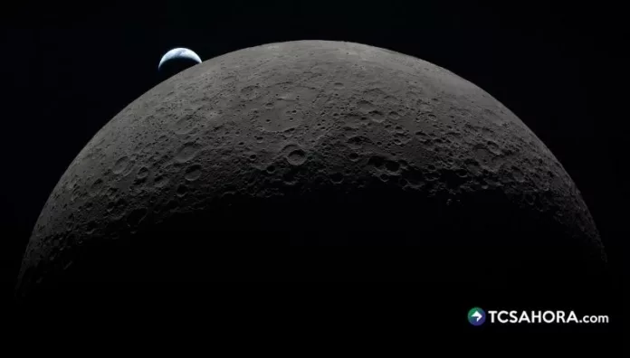 Un momento de sombra, luz y brillo fue captado este martes durante el recorrido de Artemis II alrededor de la Luna.