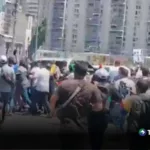 Venezuela: represión frena protesta por alza salarial
