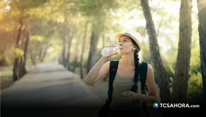 El Ministerio de Medio Ambiente informó que se ha registrado una temperatura máxima de 40 °C en el territorio salvadoreño, superando el récord anterior desde abril de 1983.