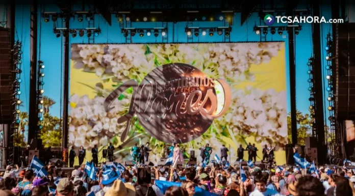 La orquesta salvadoreña se presentó por primera vez en el festival y el público coreó todas las canciones.