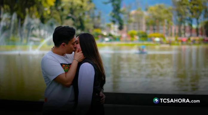 Un beso rompió un récord y cambió todo. Hoy, la ciencia explica qué pasa en el cuerpo cuando besas.