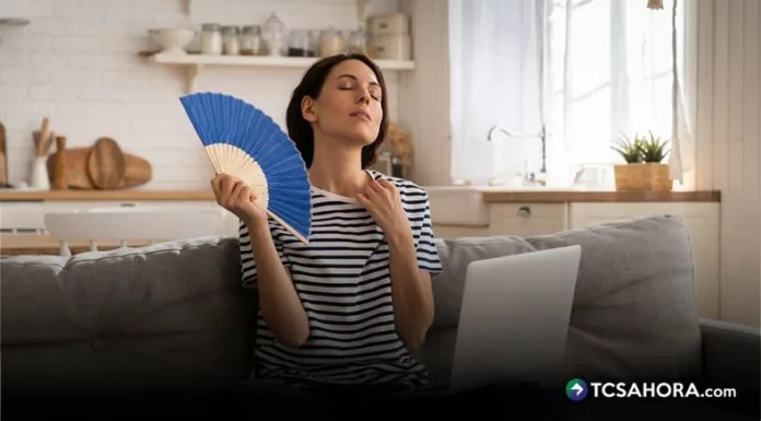 Habitaciones cerradas, vehículos o ascensores pueden convertirse en entornos donde el calor se acumula y genera complicaciones.