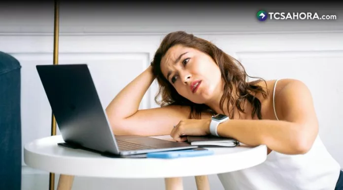 Adecuar los espacios de trabajo, mantener una postura correcta al sentarse y realizar pausas activas ayudan a cuidar la espalda.