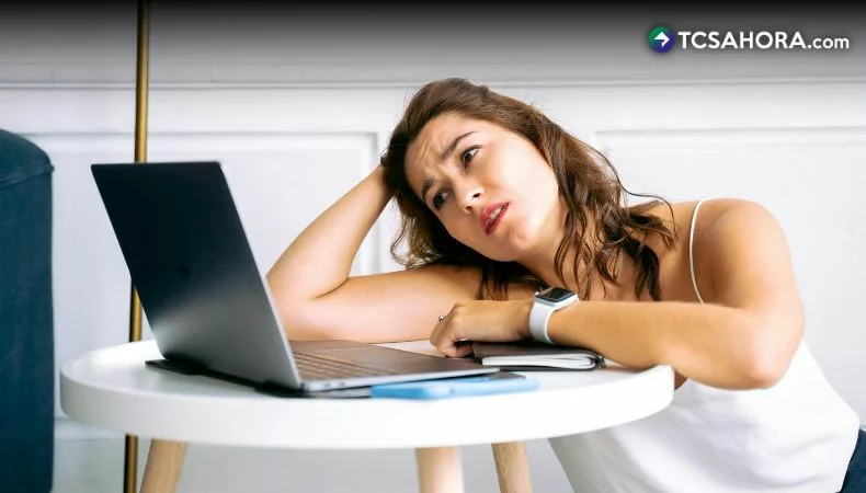 Una mala postura al sentarse puede dañar tu espalda