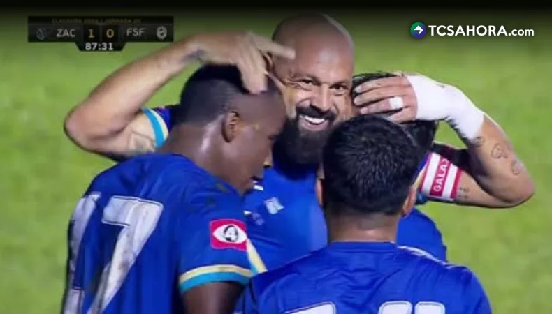 Zacatecoluca derrota a Fuerte SF y dejó «al rojo vivo» el descenso