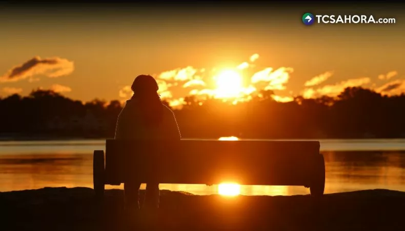 Cảnh báo nguy cơ khi ngồi trên bề mặt nóng