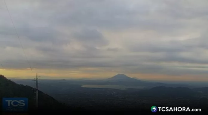Hoy se tendrán lluvias, pero según los pronósticos, a partir de mañana podrán ser bastante intensas en todo el territorio salvadoreño.