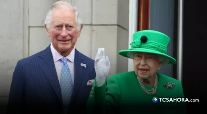 El homenaje incluye un video con frases del rey y la presentación de una estatua de más de siete metros en Londres.