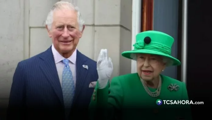 El homenaje incluye un video con frases del rey y la presentación de una estatua de más de siete metros en Londres.