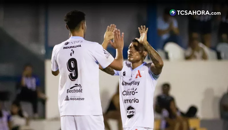 Trận đấu kịch tính giữa Alianza và Metapán