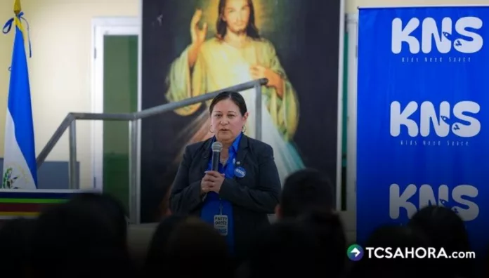 La ingeniera salvadoreña tuvo un rol fundamental en la programación del sensor del escudo térmico de la cápsula Orión de la misión Artemis.