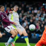 Manchester City vence al Burnley y es nuevo líder de la Premier