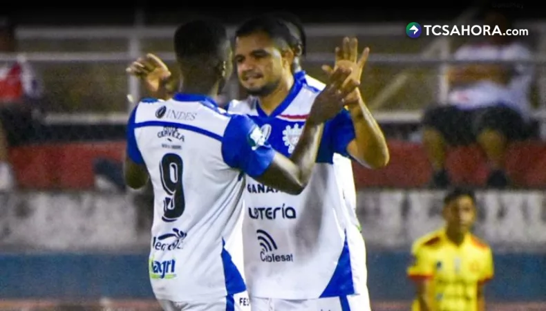 Firpo golea a Batanecos y avanza a cuartos de Copa Presidente