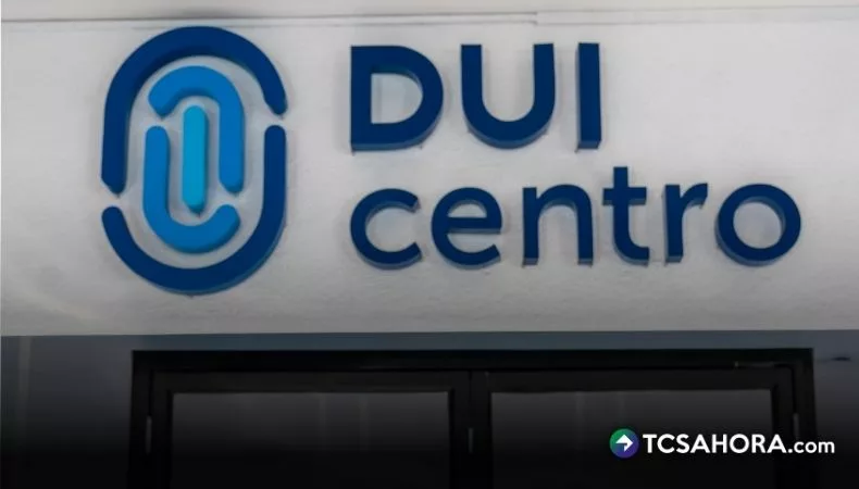 DUICENTROS extienden horarios en el último día para actualizar domicilio