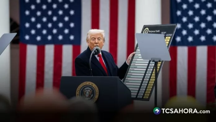Donald Trump anunció que la próxima semana Estados Unidos aumentará los aranceles a los vehículos y camiones de la Unión Europea al 25%.