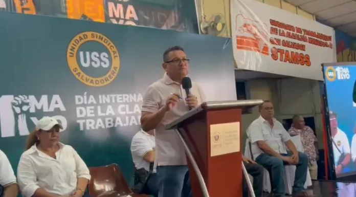 El ministro de trabajo Rolando Castro dijo que existen “mínimos escombros del movimiento sindical”, que no defienden derechos de los trabajadores.