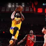 Lakers vencen a Rockets y se «citan» con el Thunder de Playoffs
