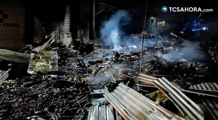 Incendio de locales en Armenia