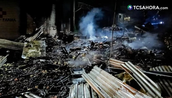 Incendio de locales en Armenia