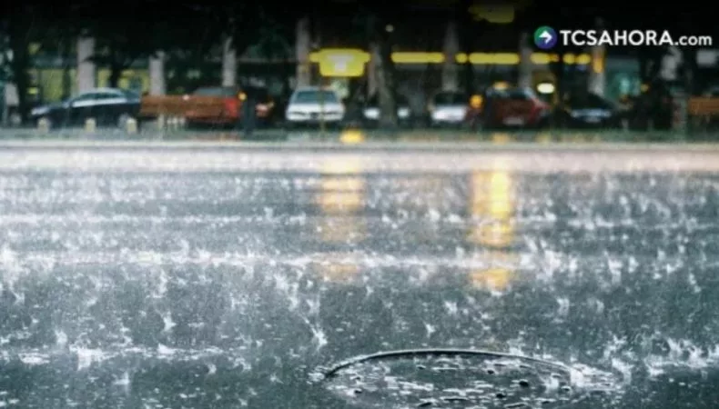 Granizo y fuertes lluvias afectan varias zonas del país