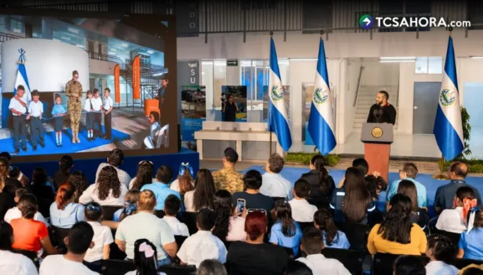 Presidente Bukele realiza la tercera entrega de 70 nuevas escuelas