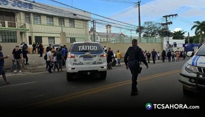 Un tiroteo en un centro escolar de Brasil dejó al menos dos fallecidos y varios heridos. El agresor es un adolescente de 13 años.