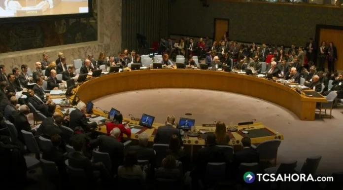 La ONU impulsa una resolución para sancionar a Irán por sus ataques y el cobro ilegal de peajes en el estrecho de Ormuz.