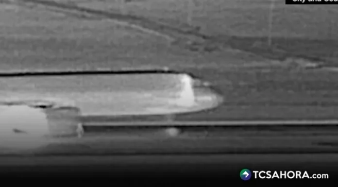 Un hombre falleció tras ser impactado por un avión en el Aeropuerto Internacional de Denver, en Estados Unidos.