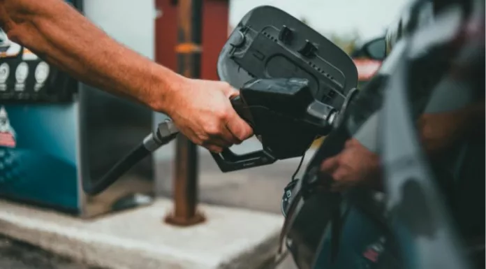 La Dirección General de Energía, Hidrocarburos y Minas (DGEHM) anunció un nuevo incremento en los precios de referencia de los combustibles.