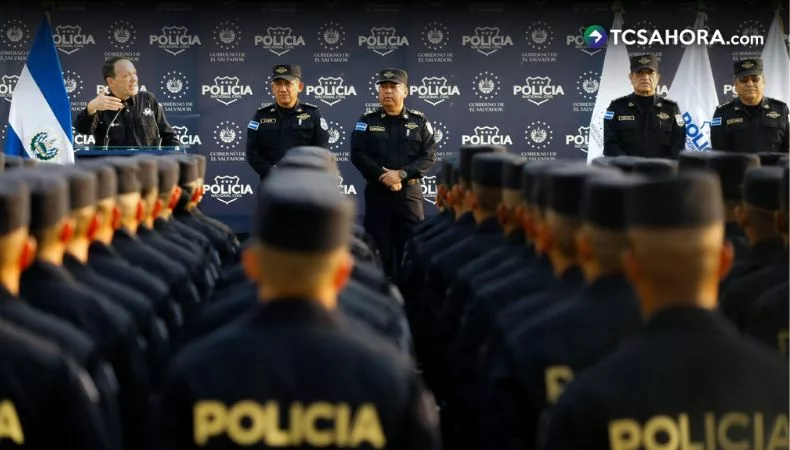 Gradúan a 248 nuevos agentes de la PNC