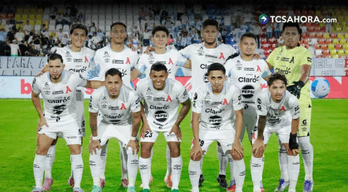Alianza anunció una profunda reestructuración rumbo al Apertura 2026 y confirmó la salida de diez futbolistas, además de declarar transferibles a otros cinco.