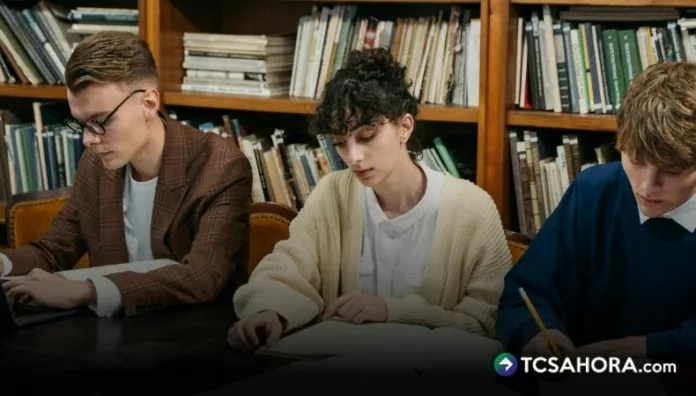 Un informe de la UNESCO destacó que la movilidad internacional estudiantil se ha triplicado en las últimas décadas.