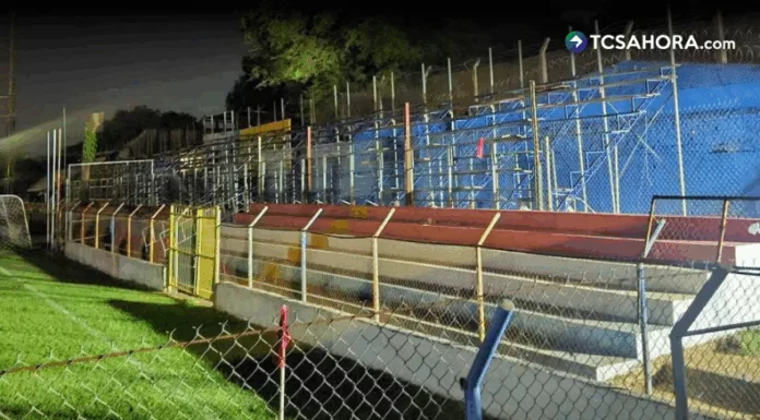 La Comisión de Licencias de la FESFUT otorgó un permiso provisional a Firpo para el encuentro de vuelta de semifinales ante Águila.
