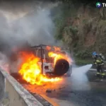 Calor y falta de mantenimiento aumentan riesgo de incendios en vehículos
