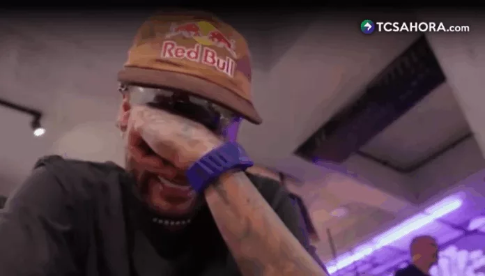 Neymar Jr. reaccionó con emoción a su regreso con Brasil para el Mundial 2026 y celebró entre lágrimas durante una transmisión en vivo.