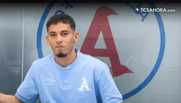Alianza confirmó el fichaje de Danilo Joya para el Apertura 2026, luego de quedar eliminado ante Águila y dar salida a diez futbolistas.