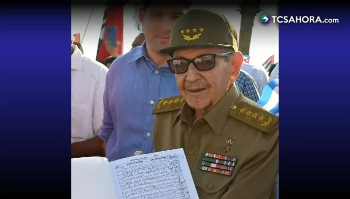 EE.UU. acusa formalmente a Raúl Castro por derribo de avión en 1996