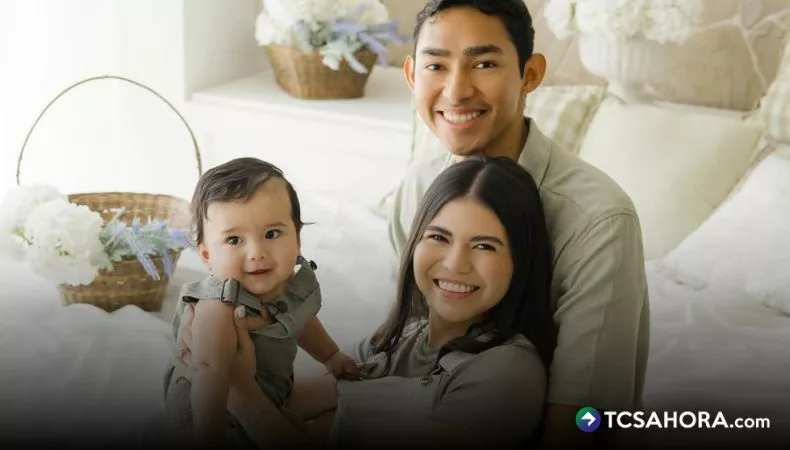 ¡Fernanfloo presenta a su primogénito en las redes!