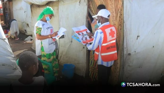 Mueren tres voluntarios de Cruz Roja bajo sospecha de Ébola
