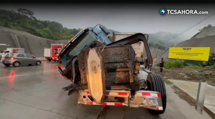 Accidentes en varias carreteras complican el tráfico