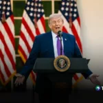 Trump considera realizar un mitin político tras retiro de artistas