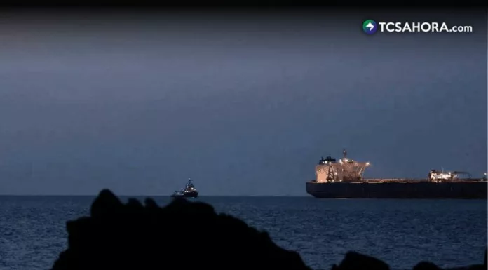 Fuerzas Armadas de EE.UU. disparan contra buque en el Golfo de Omán